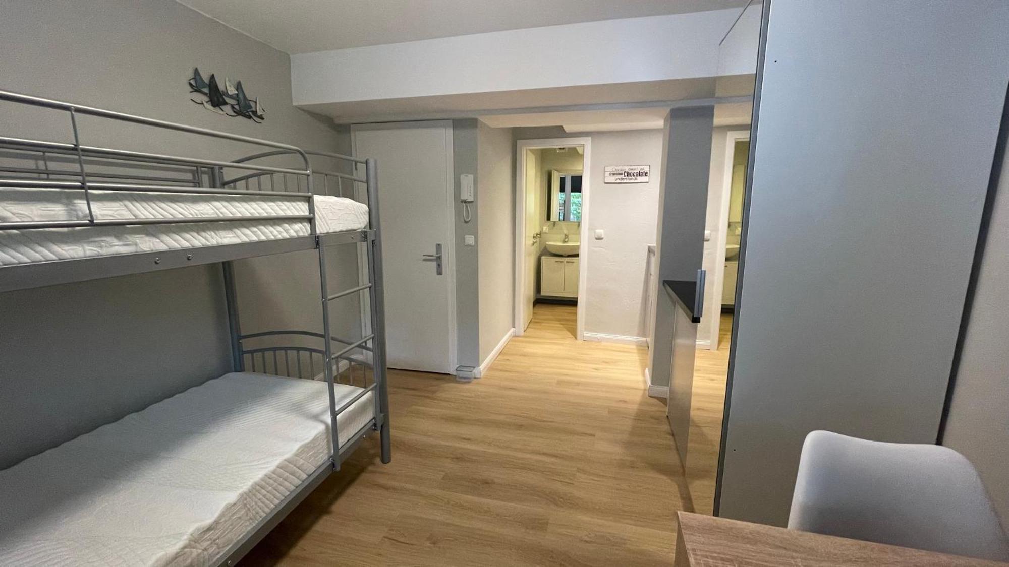 Suesses Kleines Und Zentrales Apartment Fuer Zwei Personen Mitten In Hambourg Extérieur photo