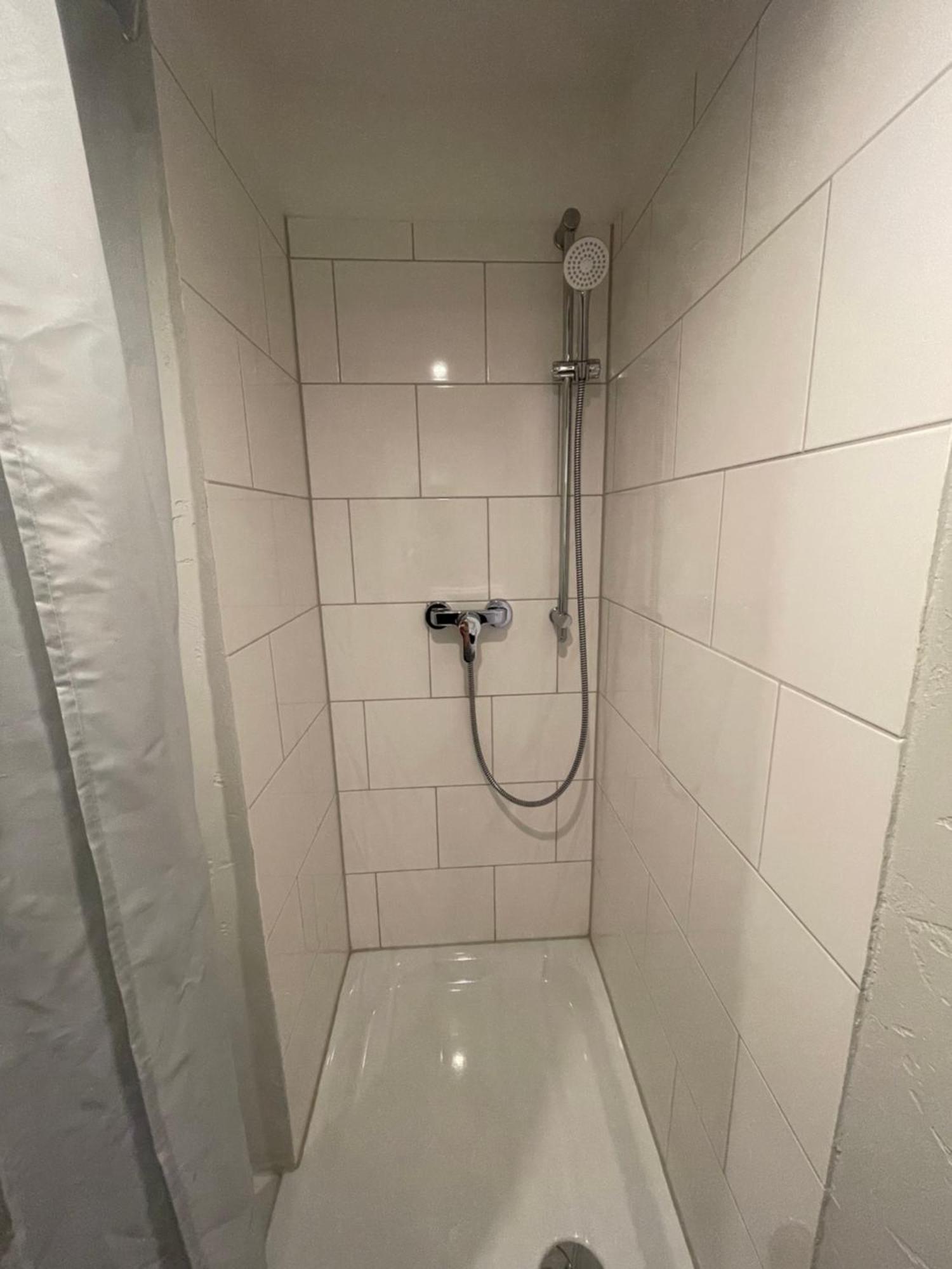 Suesses Kleines Und Zentrales Apartment Fuer Zwei Personen Mitten In Hambourg Extérieur photo